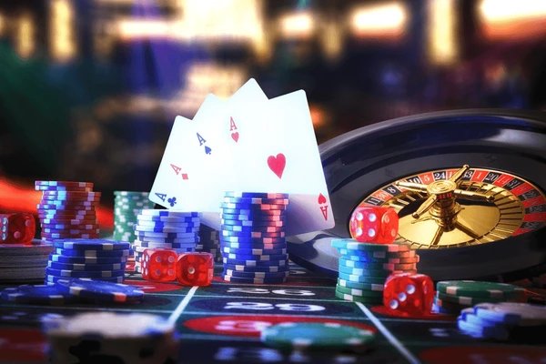 Mobile ဖုန်းမှ Slots ဂိမ်း Free Spin Bonus Round ကစားနေသောမြင်ကွင်း